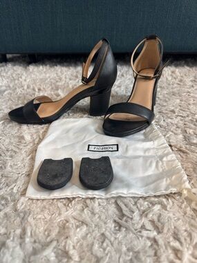 Pashion Black Convertible Heels